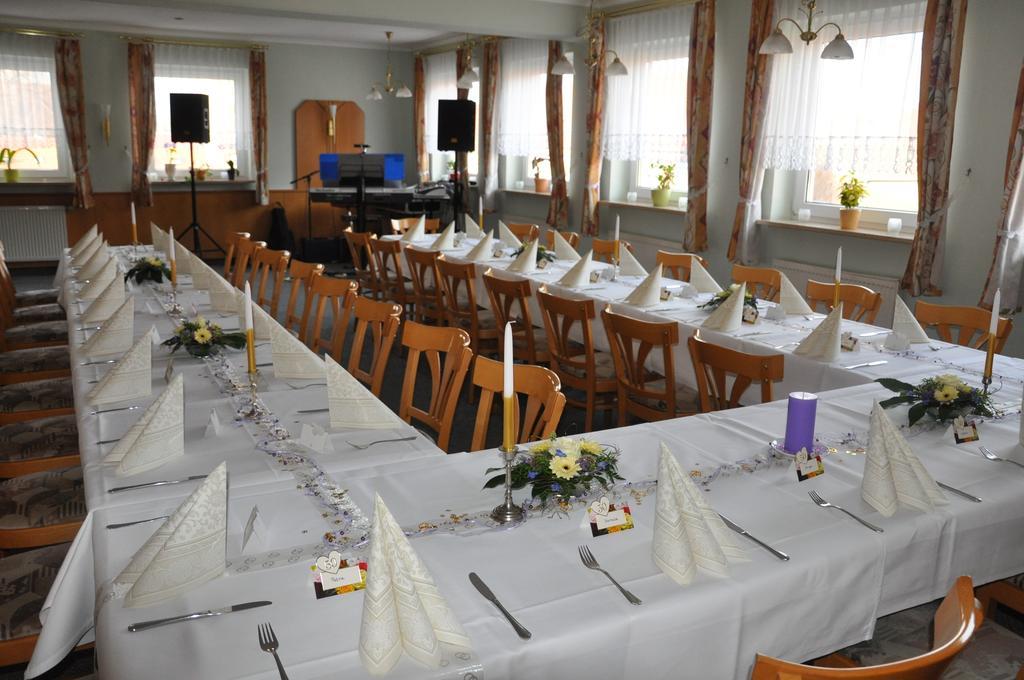 Hotel Elxleben Extérieur photo